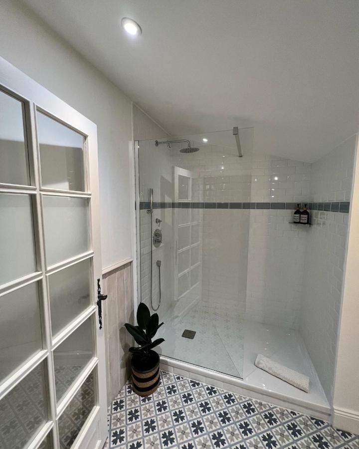 La Girarde Bed & Breakfast Saint-Quentin-de-Caplong Luaran gambar