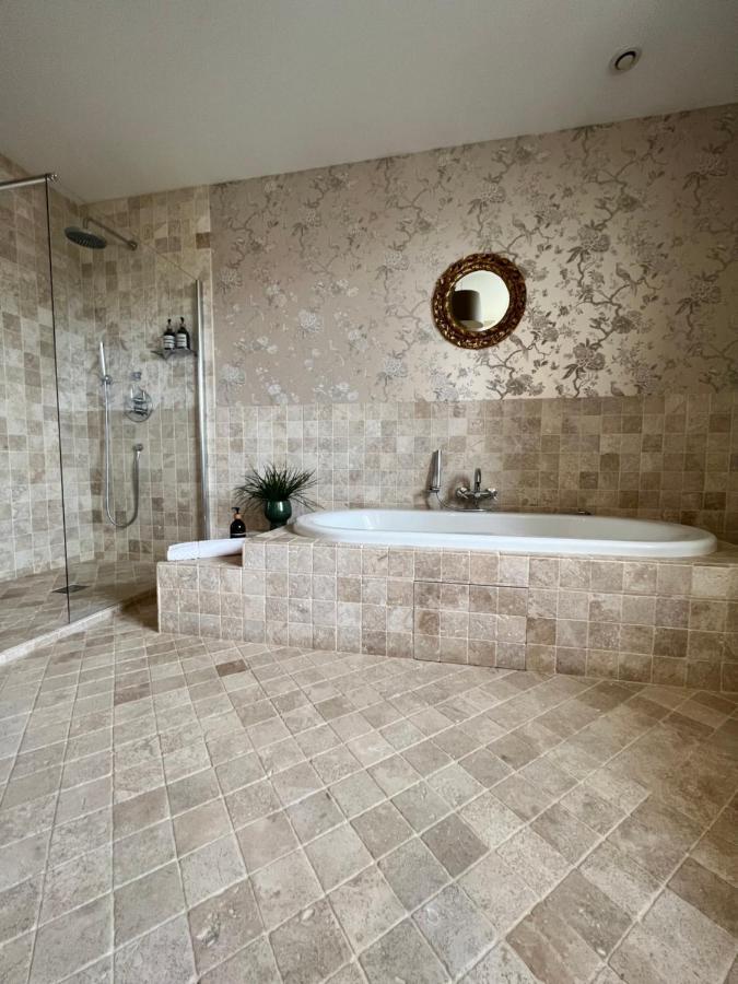 La Girarde Bed & Breakfast Saint-Quentin-de-Caplong Luaran gambar